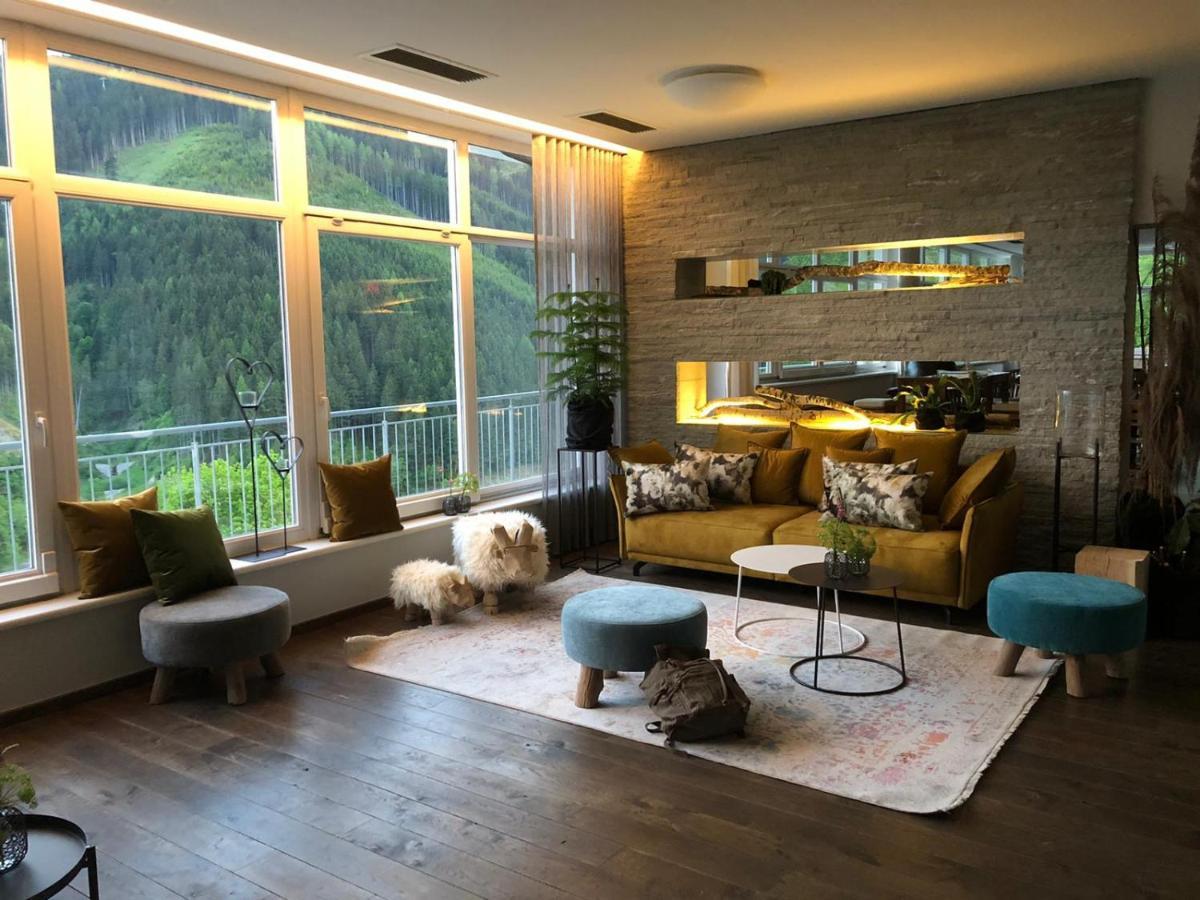 Der Sonnberg Alpinlodges - Mit Seeblick, Privater Sauna Und Self Check-in Lejlighed Zell am See